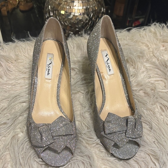 Nina Glittering Silver Bow Heels - Picture 1 of 4